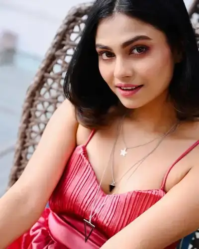 Call Girls Service in Bishalgarh